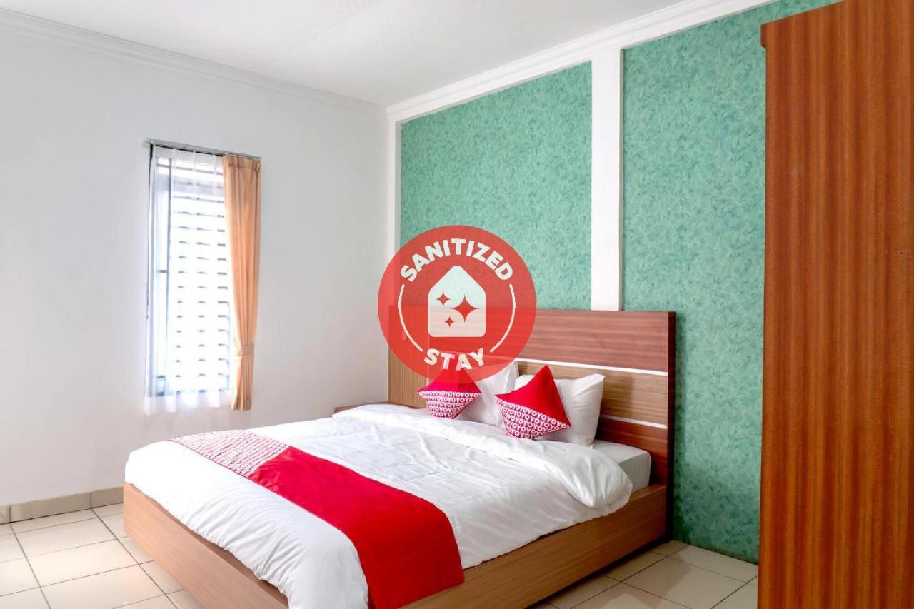 Super Oyo 617 Sukaraja Residence Syariah Bandung Buitenkant foto